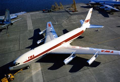 Боинг 707 - схема салона, лучшие места, интересные факты