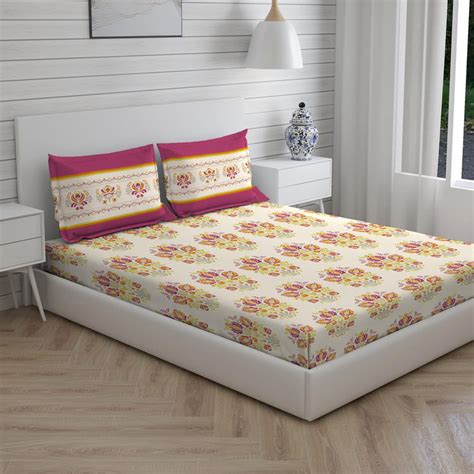 Buy LAYERS Uphaar Peach Printed Cotton Double Bedsheet Set-3 Pcs from ...
