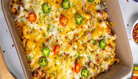 Recipe- Easy To Make Chili Mac and Cheese - lifeberrys.com