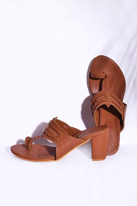 Buy Brown Handcrafted Kolhapuri Block Heels by Irasoles Online at Aza ...