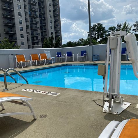 HOLIDAY INN EXPRESS & SUITES ATLANTA N-PERIMETER MALL AREA BY IHG ...