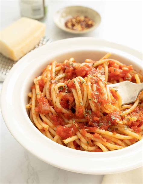 Italian Marinara Sauce - The clever meal