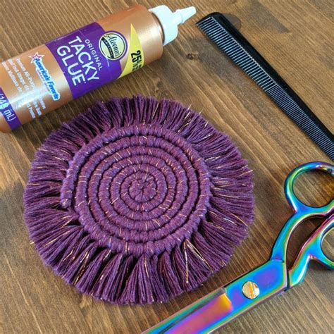 Making Macrame Coasters 的图像结果