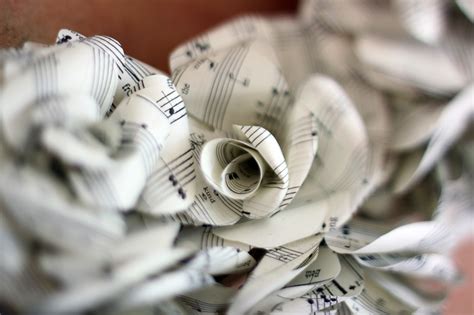 PAPER ROSE WREATH - Laura Lee Craft