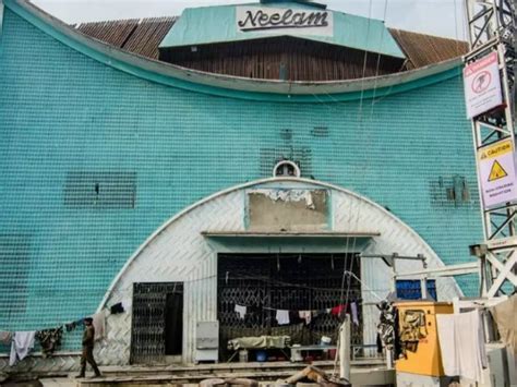 Movie Halls To Reopen In J&K After 3 Decades, Toilet Crisis In Agra ...