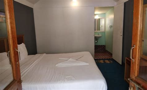 Neptune Point Beach Resort | Hotel in Kankon | Timbu.in