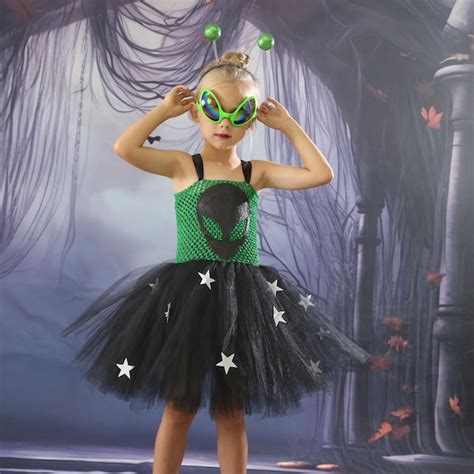 Alien Princess Costume 的图像结果