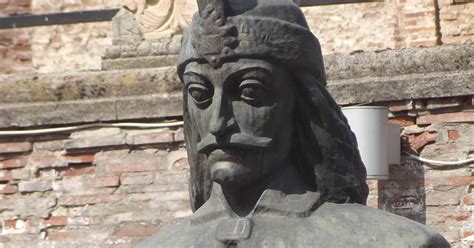 12 Unexpected Facts about Vlad the Impaler, the Real Dracula