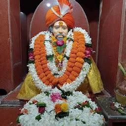 Shri Pitambar Maharaj Guru Shri Gajanan Maharaj Sansthan - Hindu temple ...