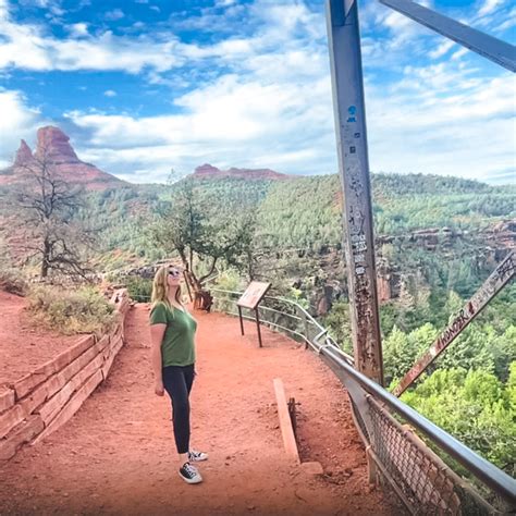 Flagstaff to Sedona Road Trip Itinerary - Rock a Little Travel