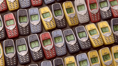 On this day: The first SMS was sent 33 years ago and many still don’t ...