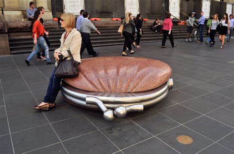 Business People Walking Melbourne Art 的图像结果