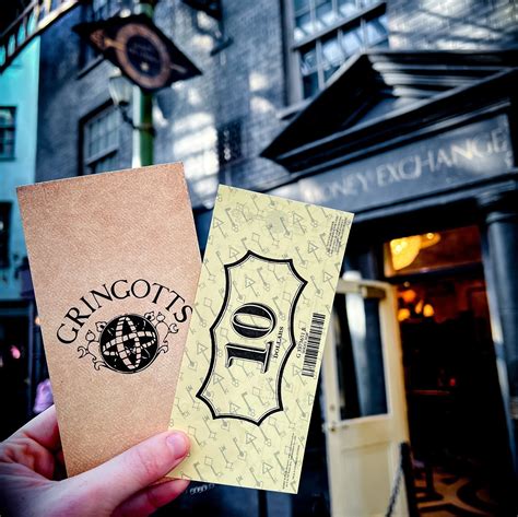 Diagon Alley Universal Gringotts