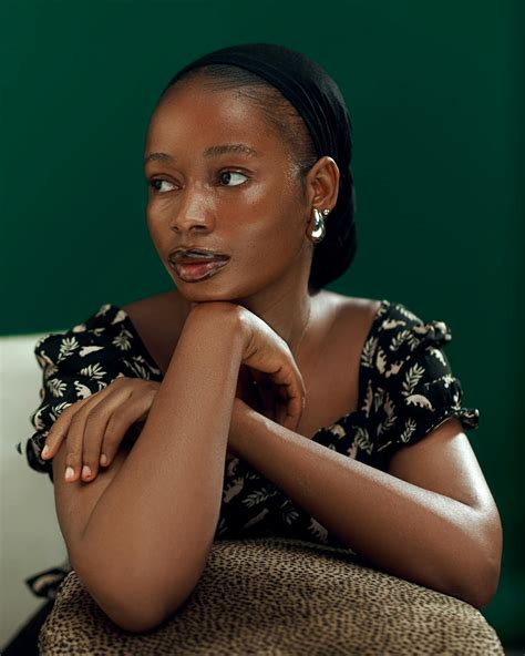 Picture for a Woman 的图像结果