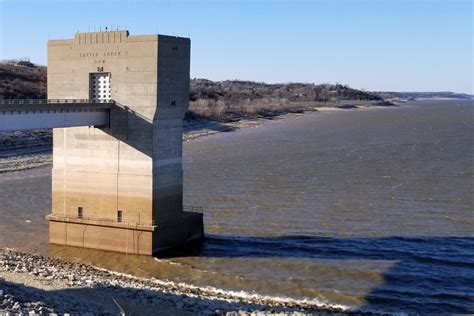 Tuttle Creek Lake closing in on conservation pool water level | Article ...