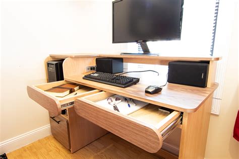Custom Computer Desk 的图像结果