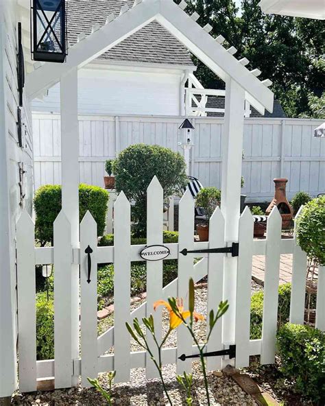White Picket Fence Plans 21 Picket Fence Designs