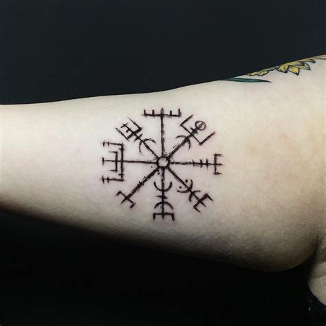 26 Compass Tattoo Ideas For The Traveler Within You