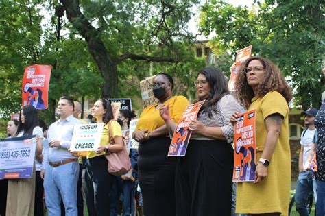 Block Club Chicago: ICE Detains 2 People Outside NW Side Homeless ...
