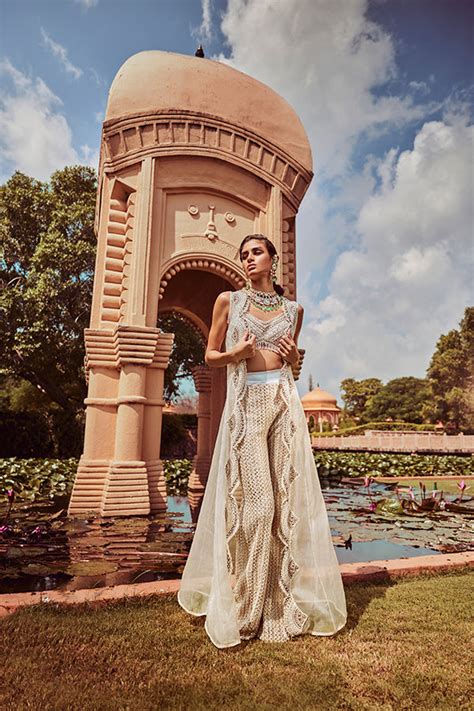 RETRO LOVE IVORY SCALLOP EMBELLISHED LONG JACKET SET – Ridhima Bhasin