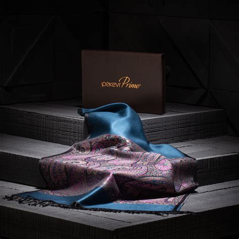 Ocean Blue Jacquard Hand Woven Prime Silk Scarf | Ipekevi