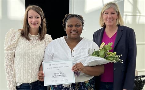 Junior League of Birmingham awards scholarship money to local women ...