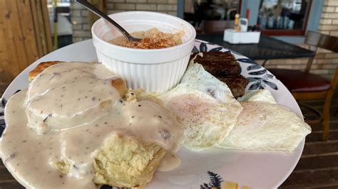 Monday Munchies: Must-try breakfast at The Farmer's Table in ...