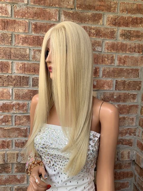 Gorgeous Luxurious Hair Be beautiful in this blonde straight hair. Long ...