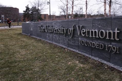 UVM Academic Calendar 2023-2024: Important Dates.