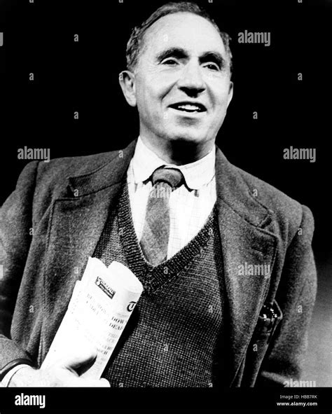 SHADOWLANDS, Nigel Hawthorne, Brooks Atkinson Theater, New York, 1990 ...