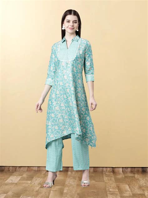Light Sea Green Viscose Rayon Kurta Sets For Women | Samhitas