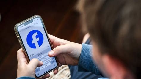 Facebook brings Reddit-style usernames to Groups with new nickname feature