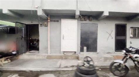 Grupos paramilitares pintan una letra X de color negro en las puertas ...