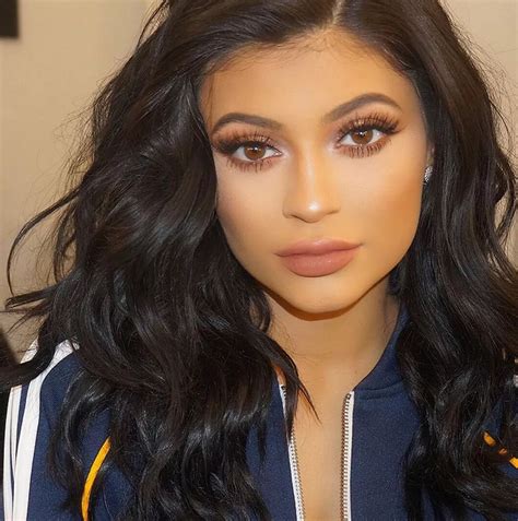 Kylie Jenner's changing lips - Mirror Online