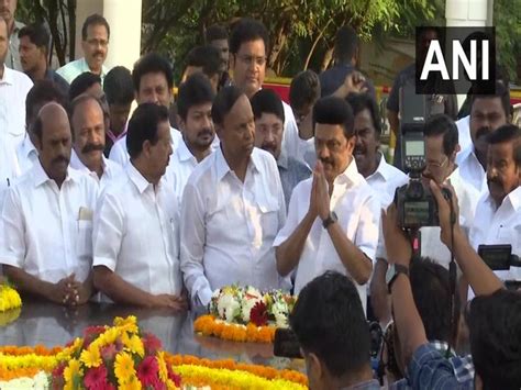 MK Stalin pays floral tribute to former chief ministers M Karunanidhi ...