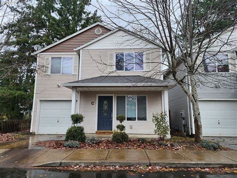 3721 SE 136th Ave APT C, Portland, OR 97236 | Zillow