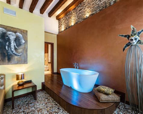 The Deluxe Suite offers a breathtaking view of the Duomo