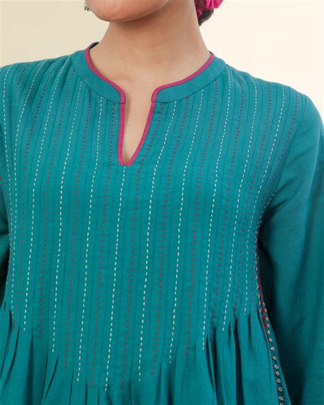 Ruhani Teal Front-Yoke Cotton Kurta With Sindhi Hand Embroidery – Rangsutra