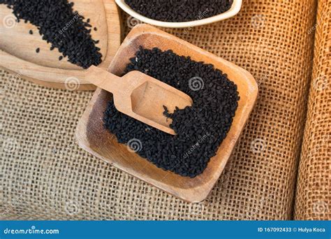 Kalonji Nigella Seeds