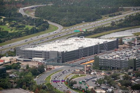 Disney Springs Grapefruit Garage construction - December 2018 - Photo 1 ...