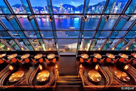 10 Hong Kong Nightlife Essentials