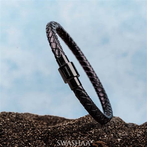 Men's Leather Bracelets – Swashaa