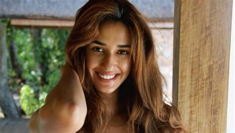 Watch Disha Patani pack a punch with her jaw-dropping kickboxing moves ...
