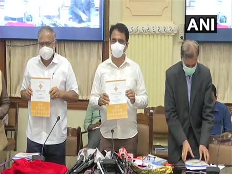 Task force for NEP-2020 implementation in Karnataka submits reports to ...