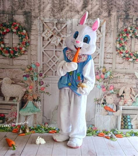 Pictures with the Easter Bunny, Lafayette Jockey Lot Flea Market, 16 ...