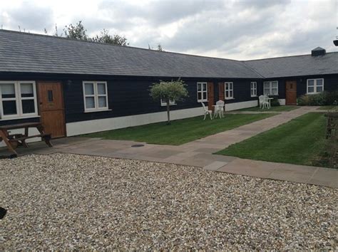 EMERALD COTTAGES (Ware, Hertfordshire) - Lodging Reviews & Photos ...