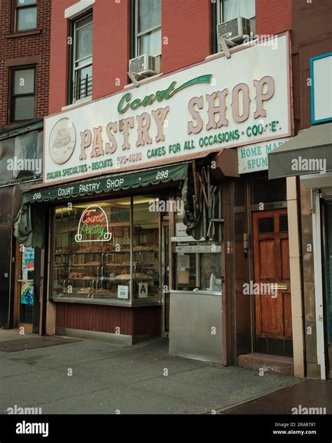 Court Pastry Shop in Cobble Hill, Brooklyn, New York Stock Photo - Alamy
