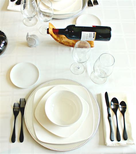 Informal Table Setting