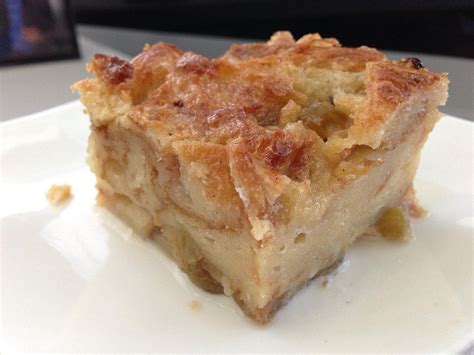 Basic Bread Pudding Recipe Easy 的图像结果