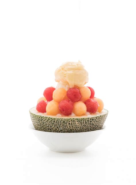 Premium Photo | Ice melon bingsu, famous korean ice-cream